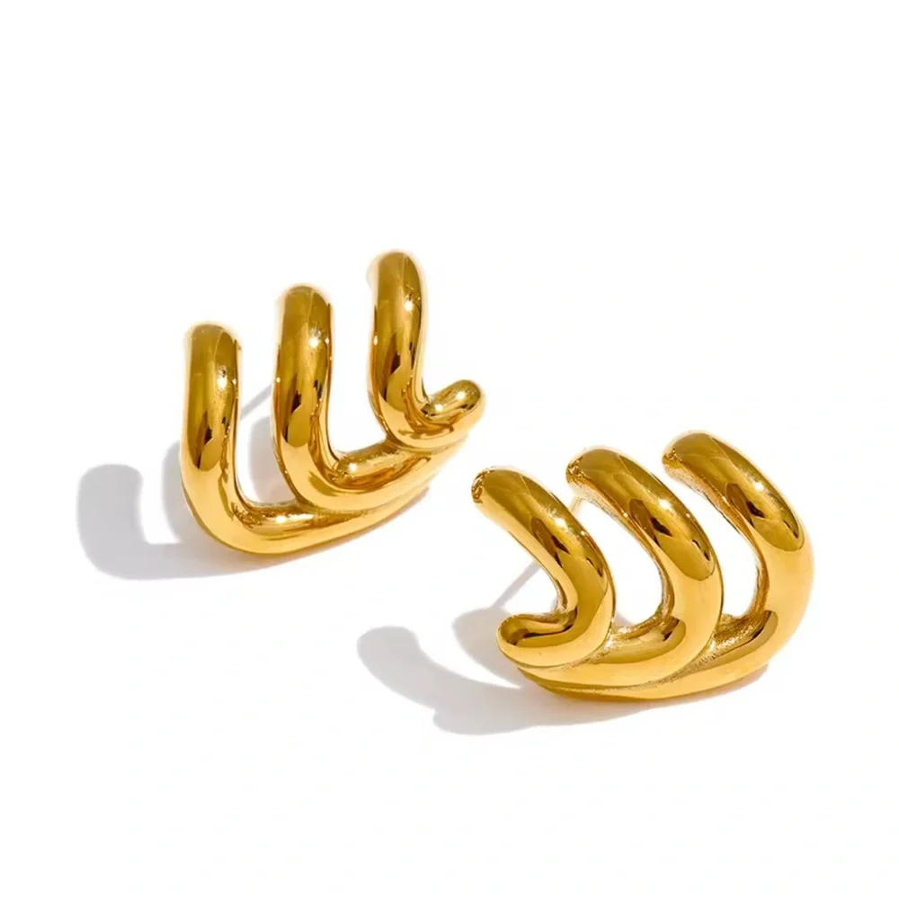 NEW 18K GOLD PLATED TRIPLE HOOP EARRINGS – STACKED CHUNKY DESIGN - Picture 3 of 6